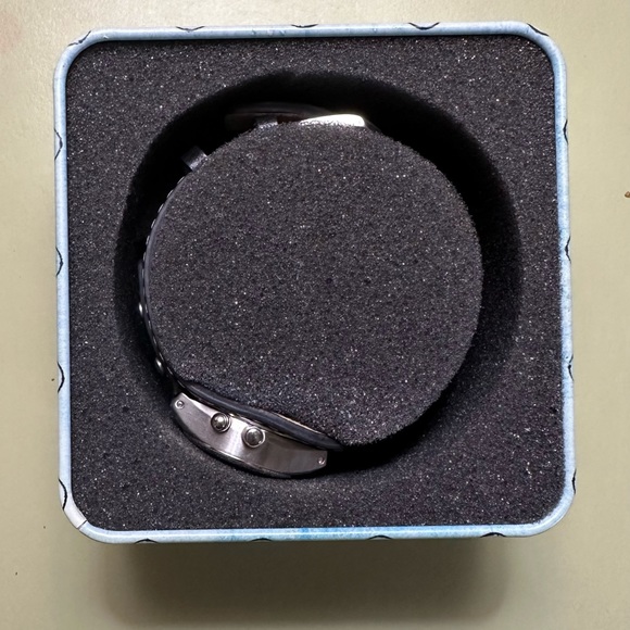 NIB Vintage Fossil Watch ‘04 - Picture 9 of 15
